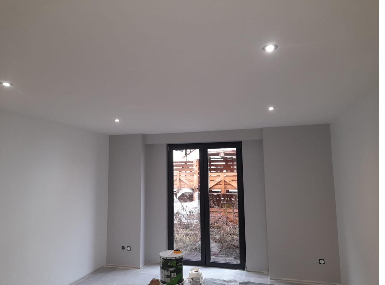 Salon, mur d'accent vert d'eau
